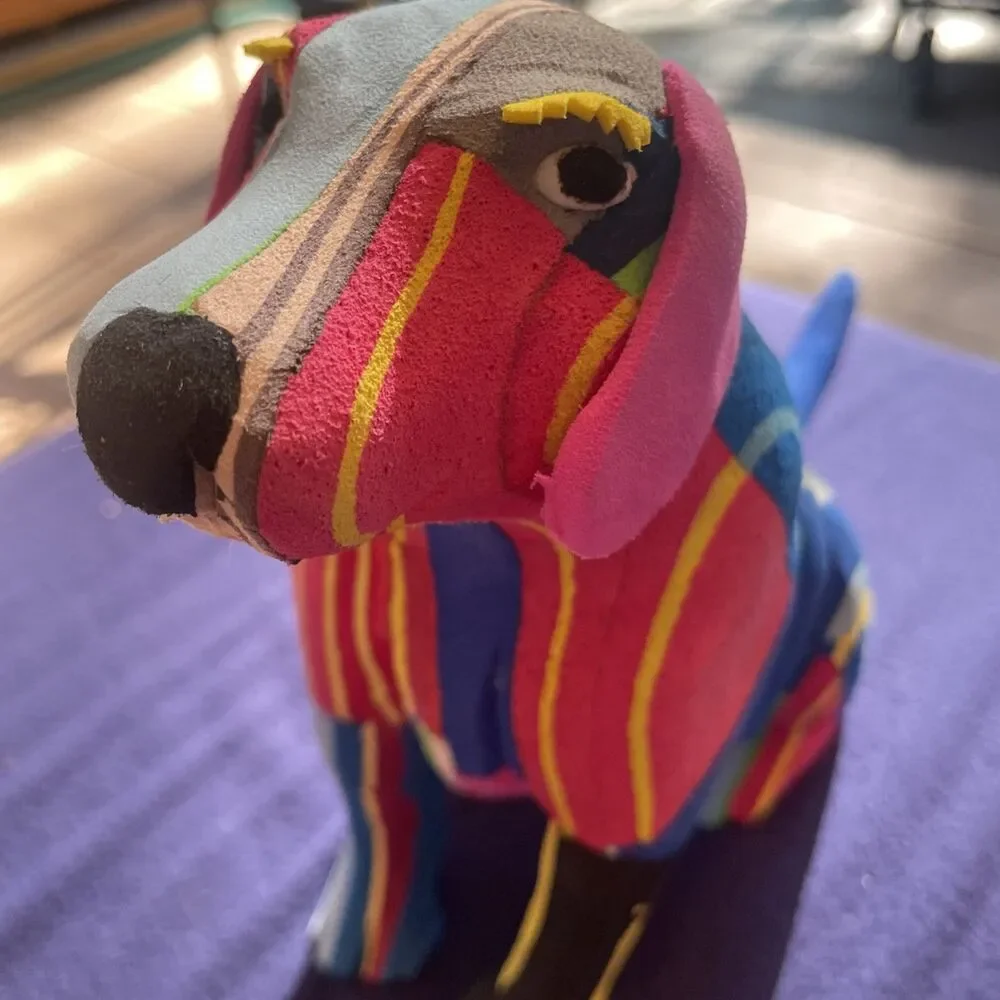 Ocean Sole Recycled Flip Flop Art Medium Sitting Dog Sculpture Handcarved 7.5